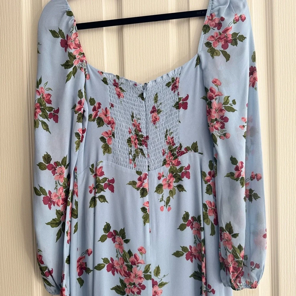 Reformation Shelby Floral Midi Dress in Light Blue with Pink Blooms - Picture 5 of 6